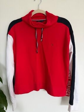 Tommy Hilfiger Colourblock Cropped Hoodie | Red White Navy | Size M